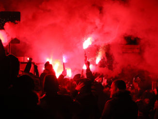 Ultras-Pyros
