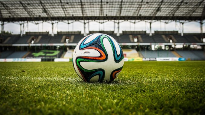 the-ball-488700_1920 Fussball
