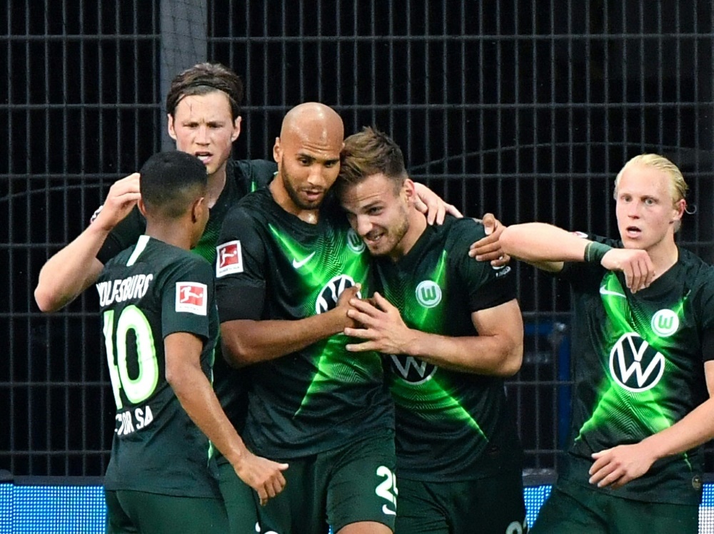 Wolfsburg gewinnt souverän mit 4:1 in Leverkusen. ©AFP