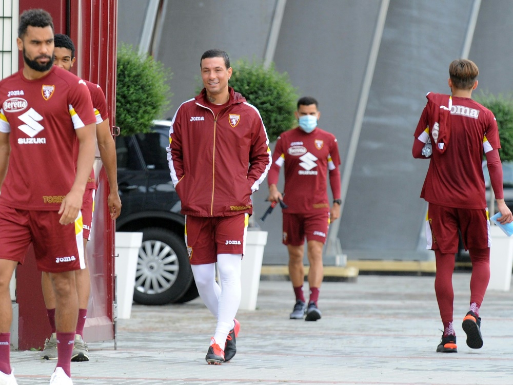 Die Mannschaften in Italien trainieren wieder. ©AFP
