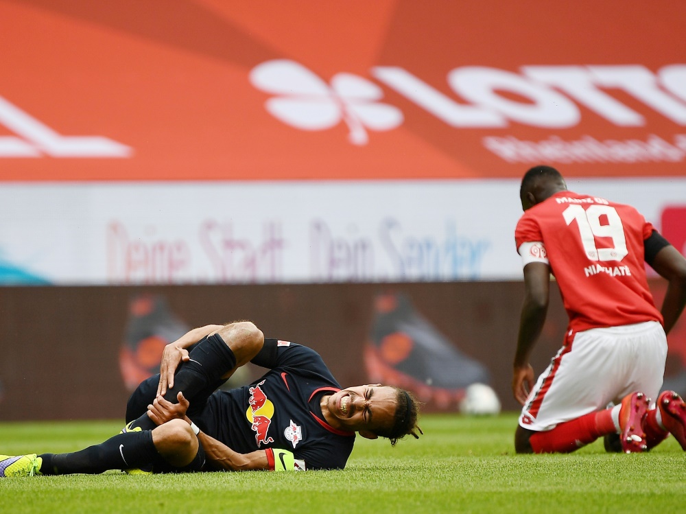 Yussuf Poulsen verletzte sich im Spiel gegen Mainz. ©AFP