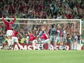 Ole Gunnar Solskjaer erzielt das 2:1 für Manchester. ©AFP