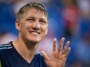 Vor Topspiel gegen Bayern: Schweinsteiger sieht Druck beim BVB Schweinsteiger sieht den BVB gegen Bayern unter Druck. ©AFP