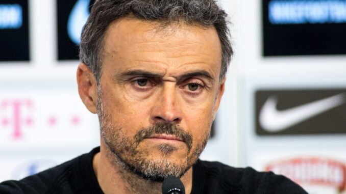 Luis Enrique bezeichnet Geisterspiele als "traurig". ©AFP