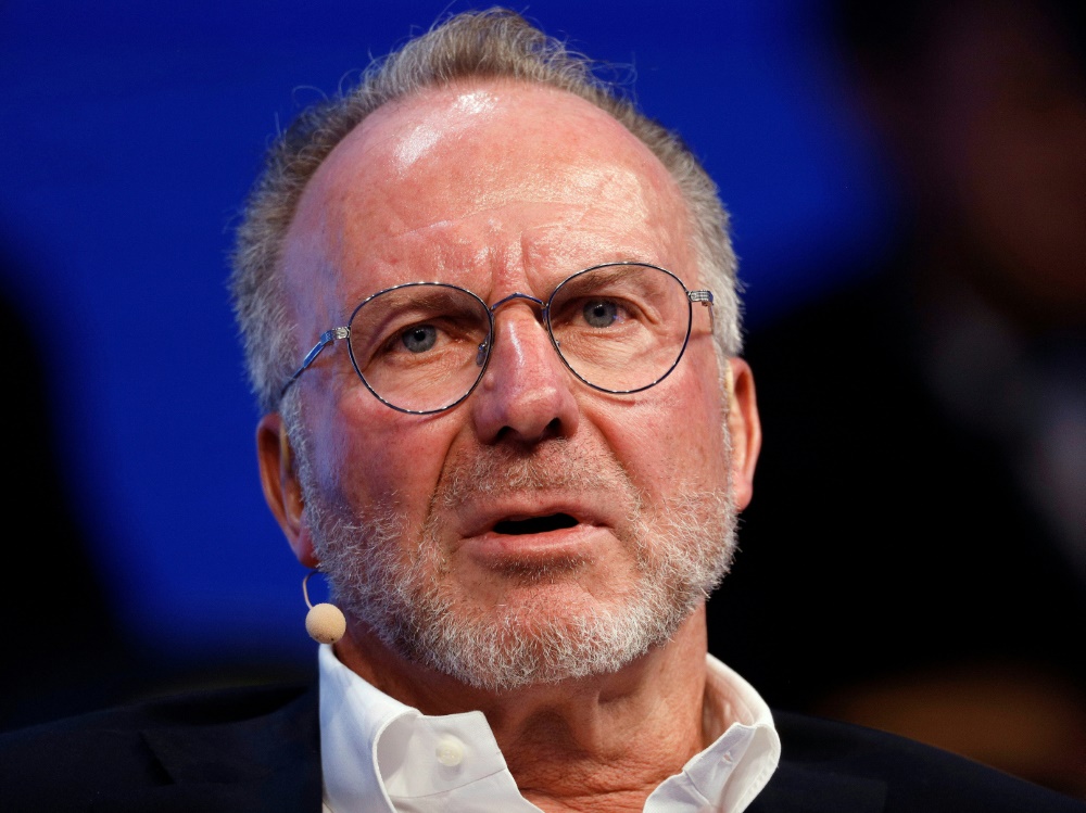 Rummenigge sieht eine Offenlegung der Gehälter kritisch. ©AFP