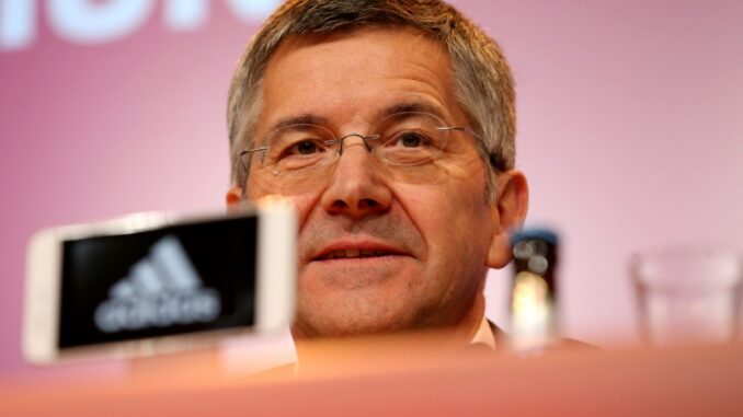 Herbert Hainer lobt Gehaltverzicht. ©FIRO/SID