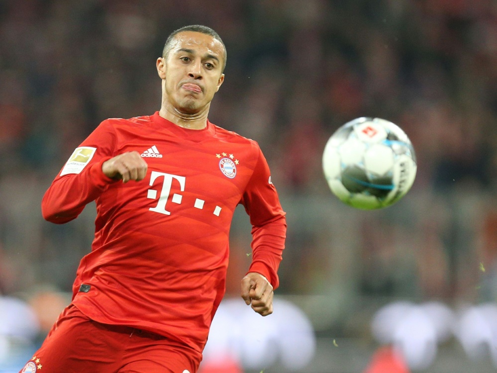 Weiter zum Zusehen verdammt: Mittelfeldspieler Thiago. ©AFP