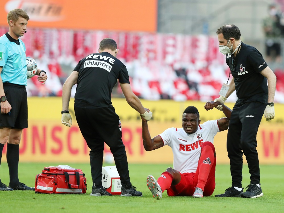 Der 1. FC Köln bangt um Jhon Cordoba (2.v.r.). ©FIRO/SID Sebastian El Saqqa