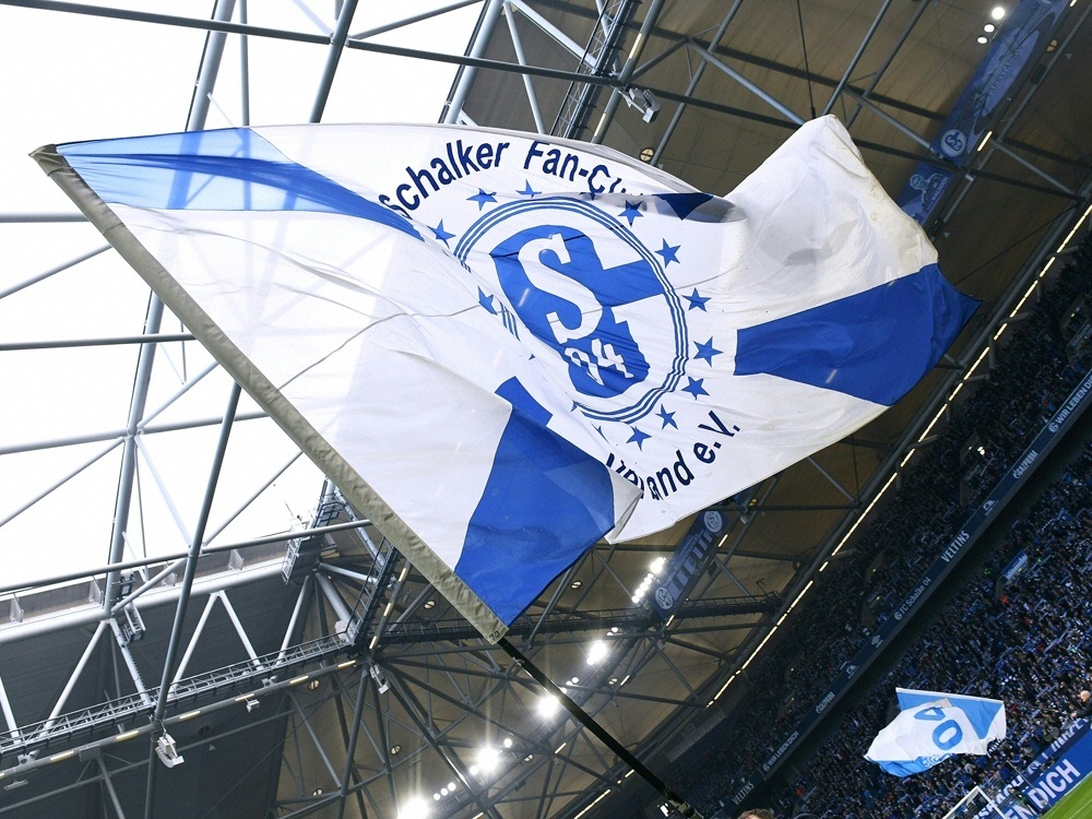 Härtefallantrag: Schalke entschuldigt sich bei Fans . ©SID UWE KRAFT