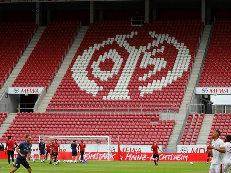 Was Verdient Ein Schiedsrichter In Der Bundesliga Was Verdient Ein Schiedsrichter In Der Bundesliga