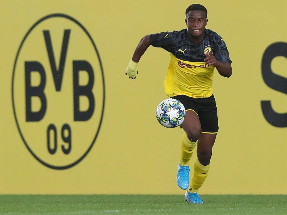 BVB Moukoko