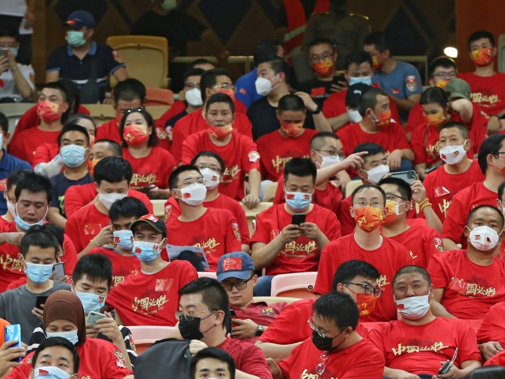 Beim Ligastart in China sollen Fans dabei sein (© AFP/SID/-)