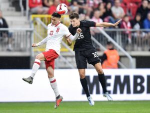 Köln verpflichtet Mittelfeldspieler Martel