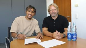 VfB verpflichtet Kolumbianer Perea