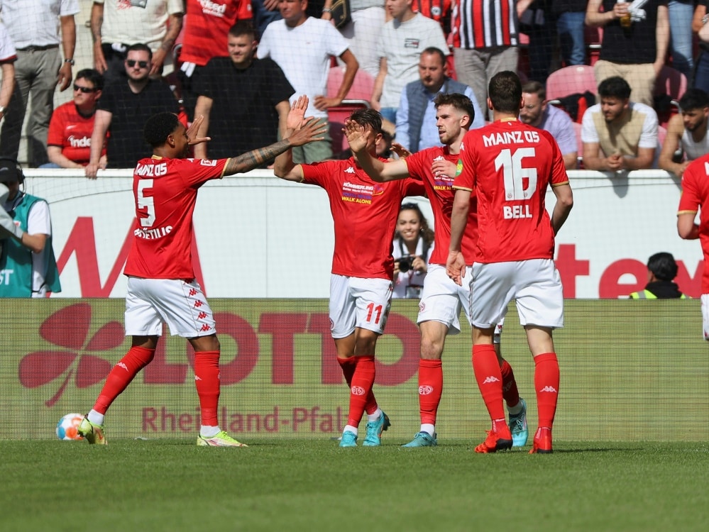 Mainz 05 siegt im Testspiel gegen Worms mit 4:0 (© FIRO/FIRO/SID/)