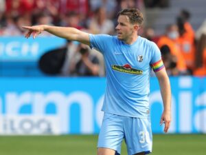 Günter bleibt Freiburger Kapitän