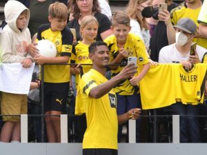 Dortmund startet ins Trainingslager