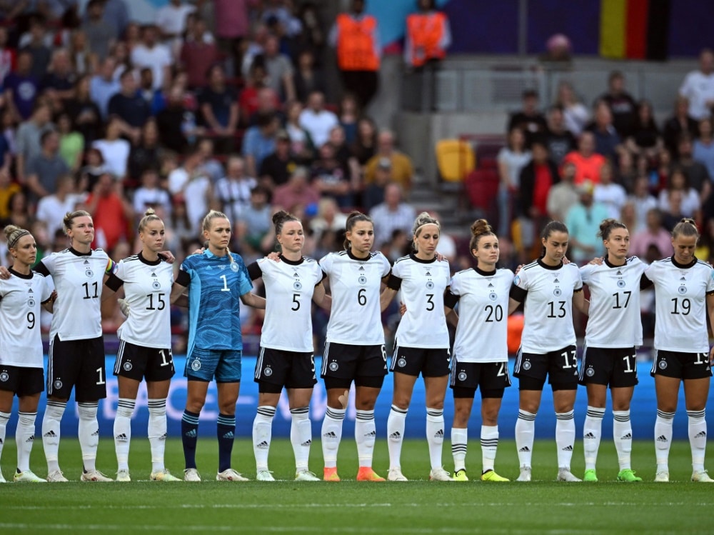 Deutschland spielt um den Einzug in das EM-Finale (© AFP/SID/JUSTIN TALLIS)