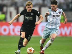 Frankfurt verleiht Jens Petter Hauge nach Belgien