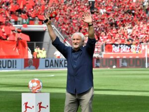 Sport-Bild-„Lebenswerk“-Award an Völler