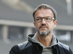 Bobic zu 50+1-Regel: Nur „kurzfristig mehr Spannung“