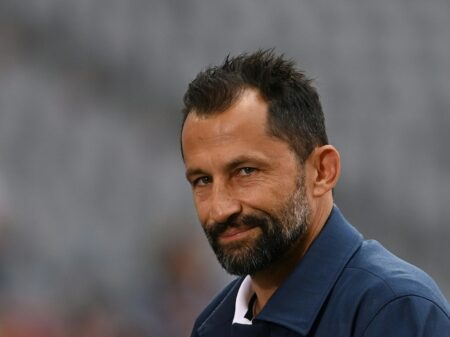 Hasan Salihamidzic verspürt nach einem starken Transfersommer keinen Druck bezüglich seines 2023 auslaufenden Vertrags bei Bayern München.