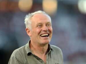 Streich erwartet in Stuttgart Spiel „auf Augenhöhe“