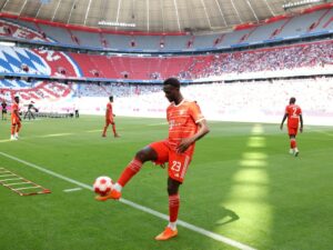 FC Bayern gibt Nianzou nach Sevilla ab