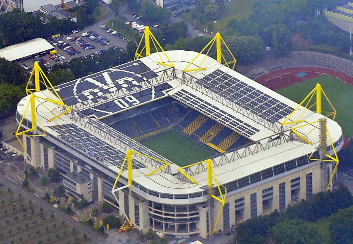 Stadion in Dortmund Signal Iduna Park