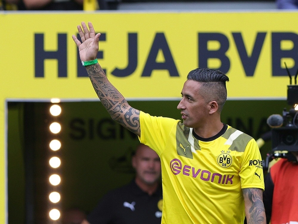 ExBVBStürmer Barrios beendet Karriere