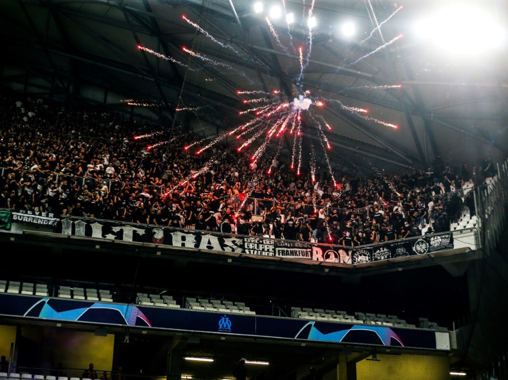 Attacken auf Frankfurt-Fans in Marseille (© FIRO/FIRO/SID/)