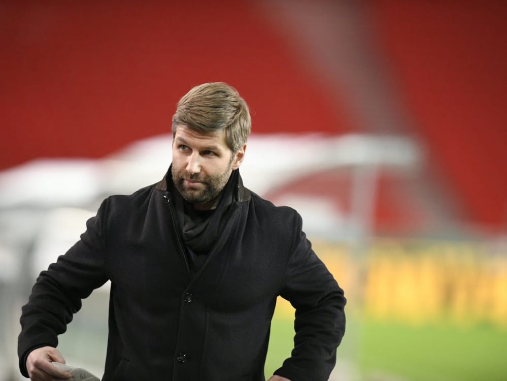 Hitzlsperger kritisiert WM-Vergabe nach Katar (© AFP/POOL/SID/THOMAS KIENZLE)