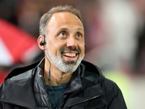 Stuttgart gewinnt bei Zagadou-Debüt