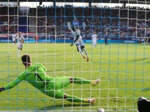 Bei Elfmetern: Keine Toleranz bei Torwart-Verhalten mehr