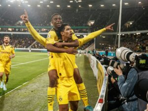 Gegen Hannover: Dortmund gewinnt und steht im Achtelfinale