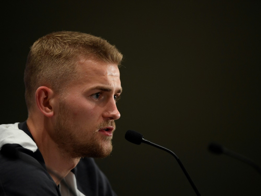 Matthijs de Ligt zieht positives Zwischenfazit (© AFP/SID/JOSEP LAGO)