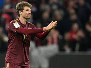 FC Bayern: Kimmich und Müller positiv auf Corona getestet