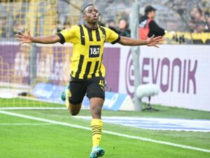 Moukoko will in Dortmund verlängern