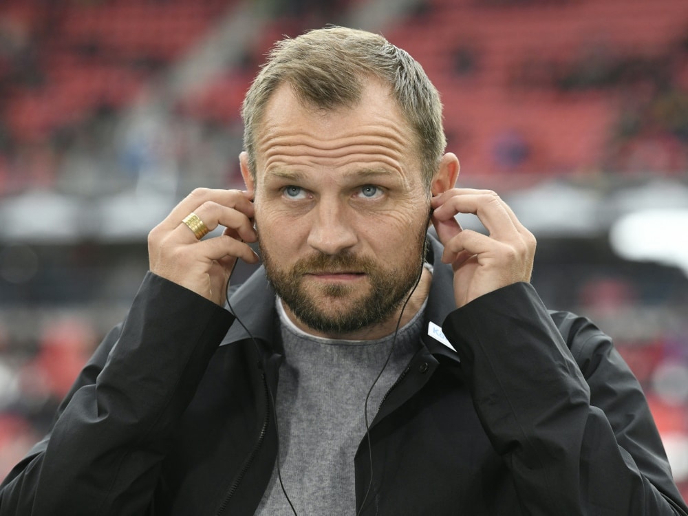 Svensson will Wiedergutmachung nach Schalke-Spiel (© AFP/SID/THOMAS KIENZLE)