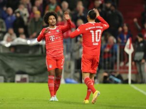 Dreierpack von Gnabry: Bayern überrollen Werder