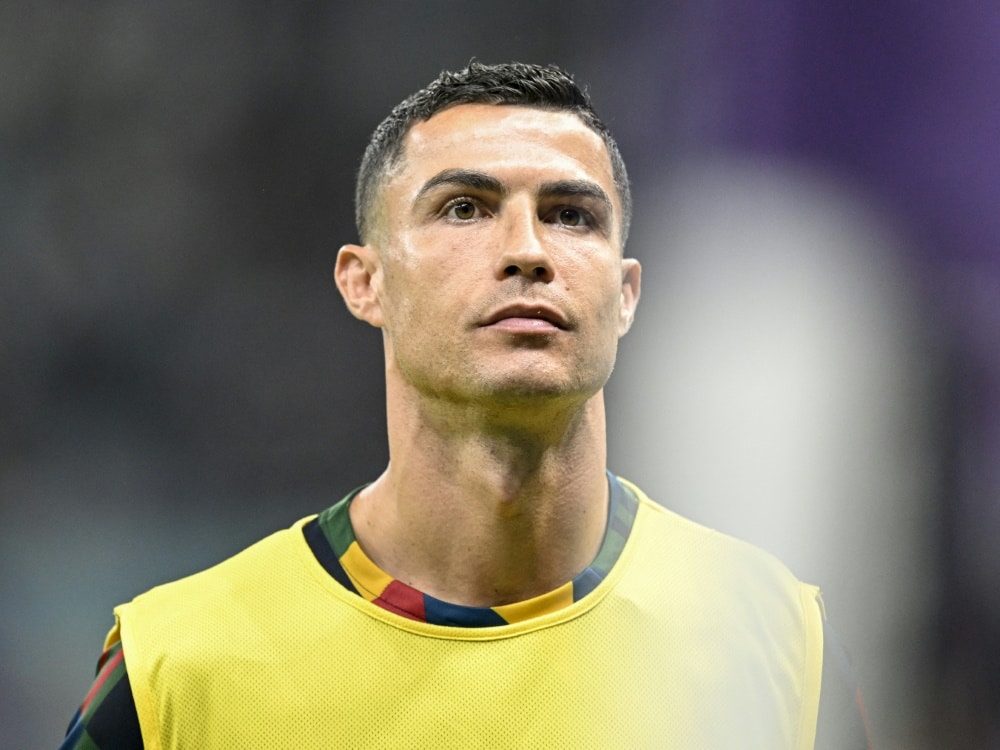 Ronaldo hat angeblich bei Al-Nassr unterschrieben (© AFP/SID/PATRICIA DE MELO MOREIRA)
