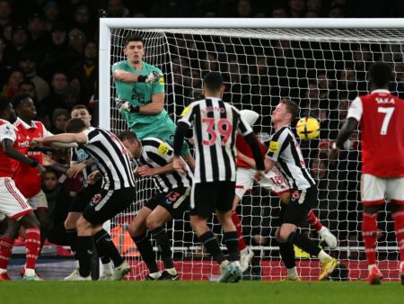 Arsenal London ist Tabellenführer der Premier League