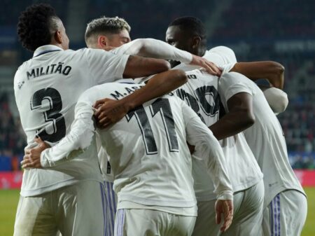 Bild: Real Madrid gewinnt 2:0 in Osasuna (© AFP/SID/CESAR MANSO)