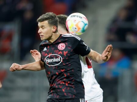 Bild: Die Fortuna muss auf Tim Oberdorf verzichten (© FIRO/FIRO/FIRO/)