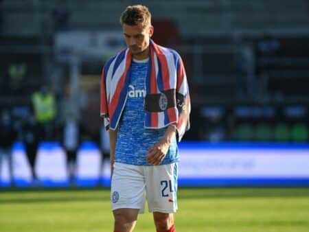 Bild: Wahls Führungstreffer reichte nicht aus für Kiel (© FIRO/FIRO/SID/)