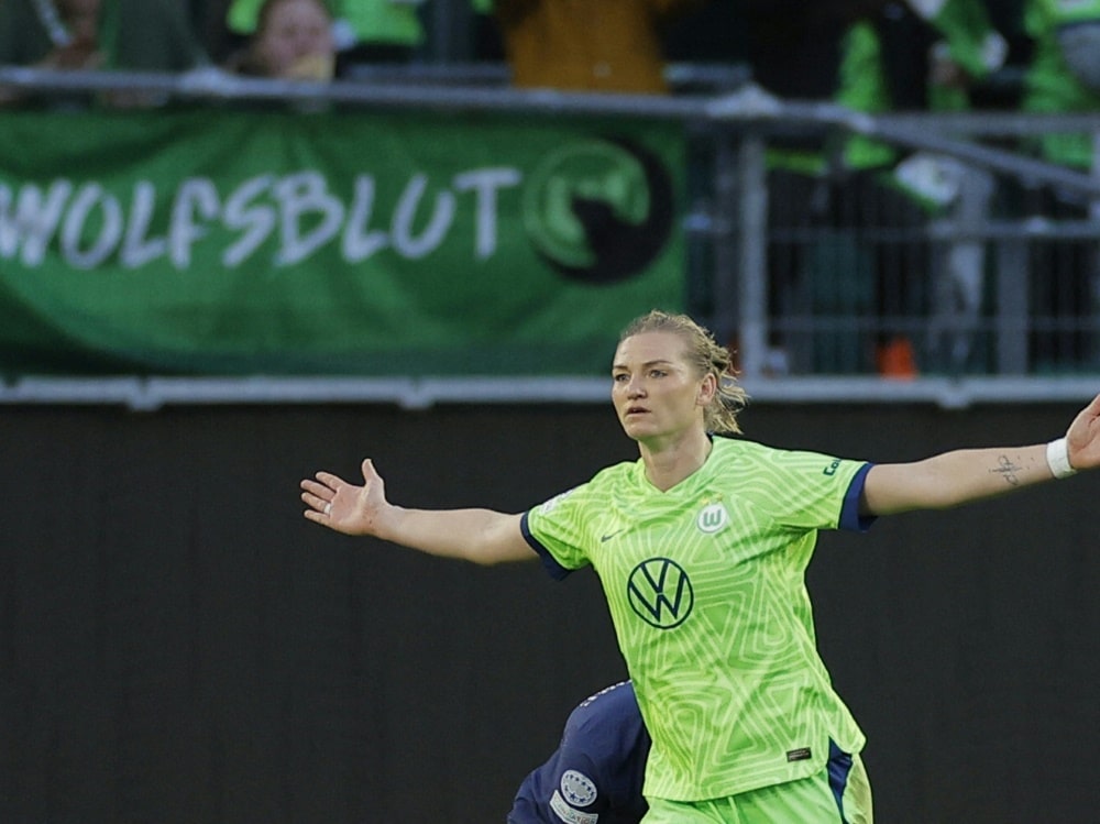 Bild: Alexandra Popp schießt Wolfsburg ins Halbfinale (© AFP/SID/ODD ANDERSEN)