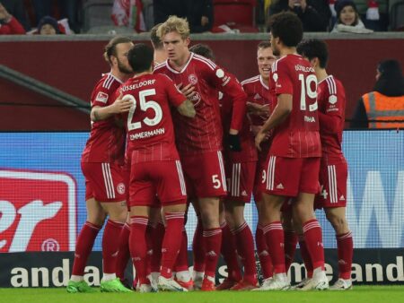 Bild: Deutlicher Auswärtssieg für Fortuna Düsseldorf (© FIRO/FIRO/SID/)
