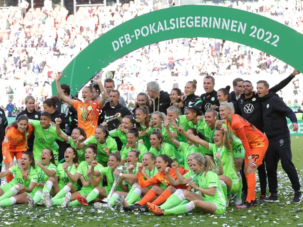 Bild: Wolfsburg trifft auf München (© FIRO/FIRO/SID/)