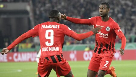 Bild: Knapper Sieg für Eintracht Frankfurt (© AFP/SID/THOMAS KIENZLE)