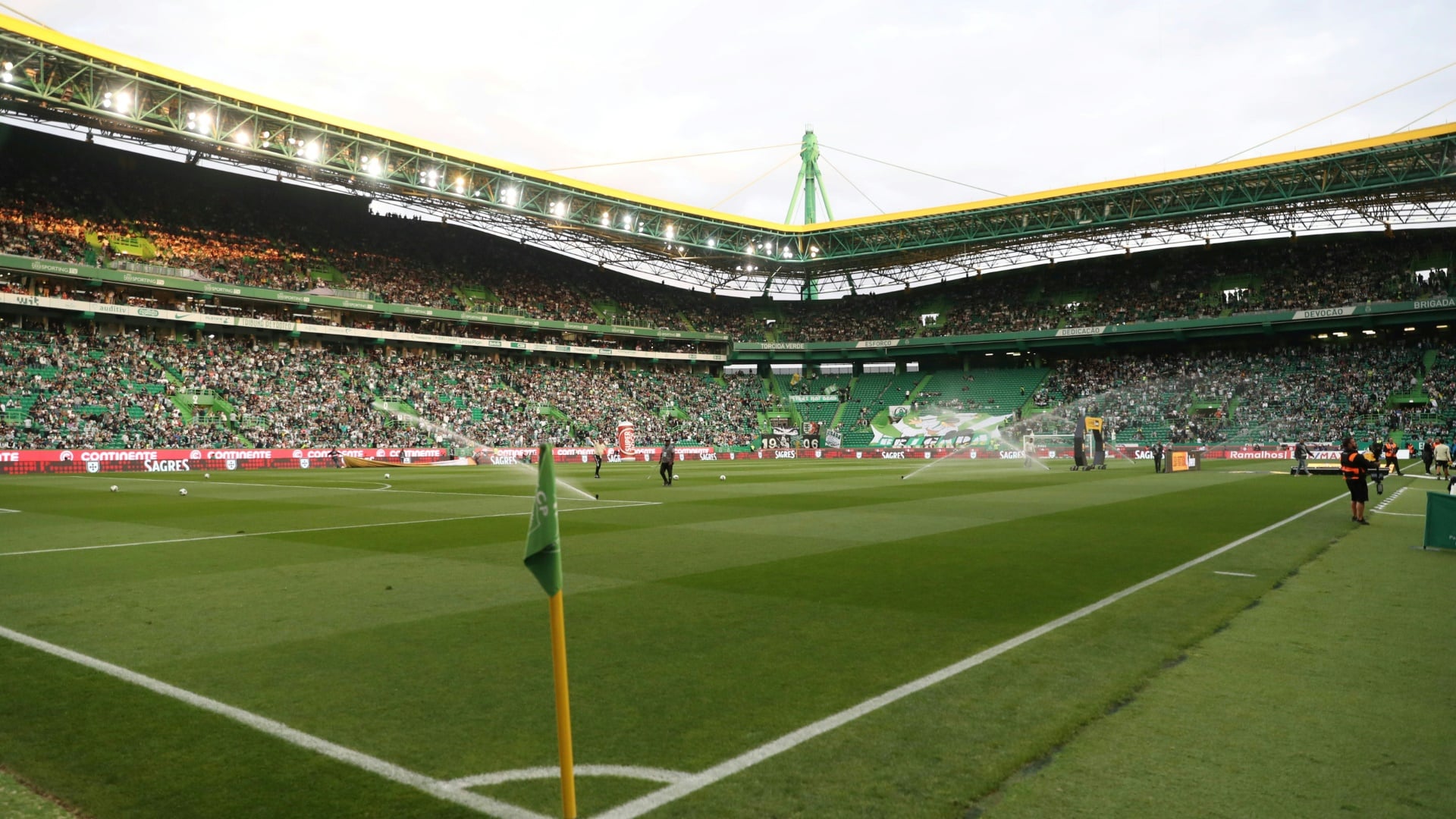Lissabon richtet 2025 CLFinale der Frauen aus